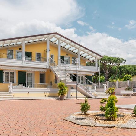 Camping Apuano Marina di Massa Exterior foto