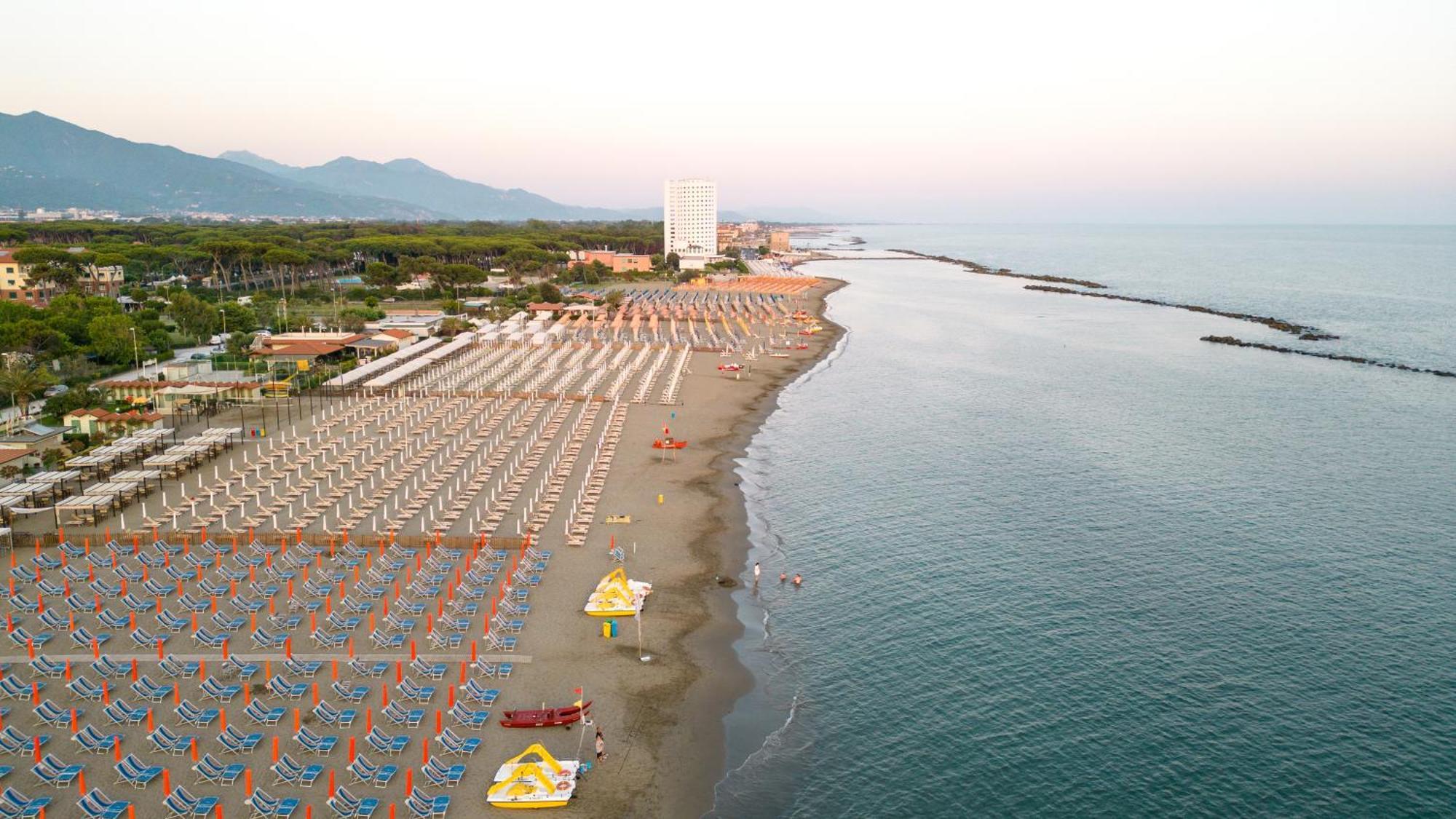 Camping Apuano Marina di Massa Exterior foto