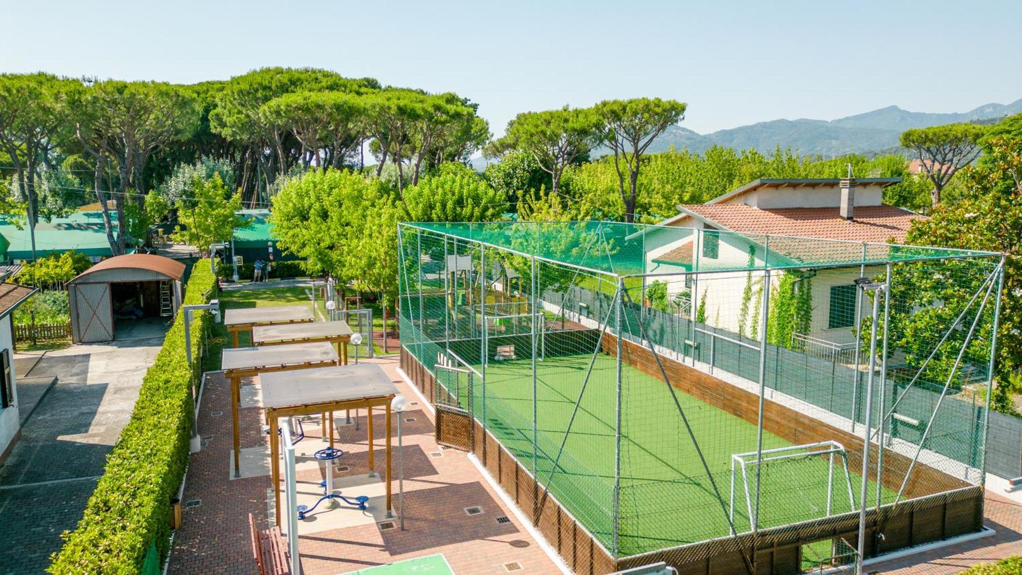 Camping Apuano Marina di Massa Exterior foto