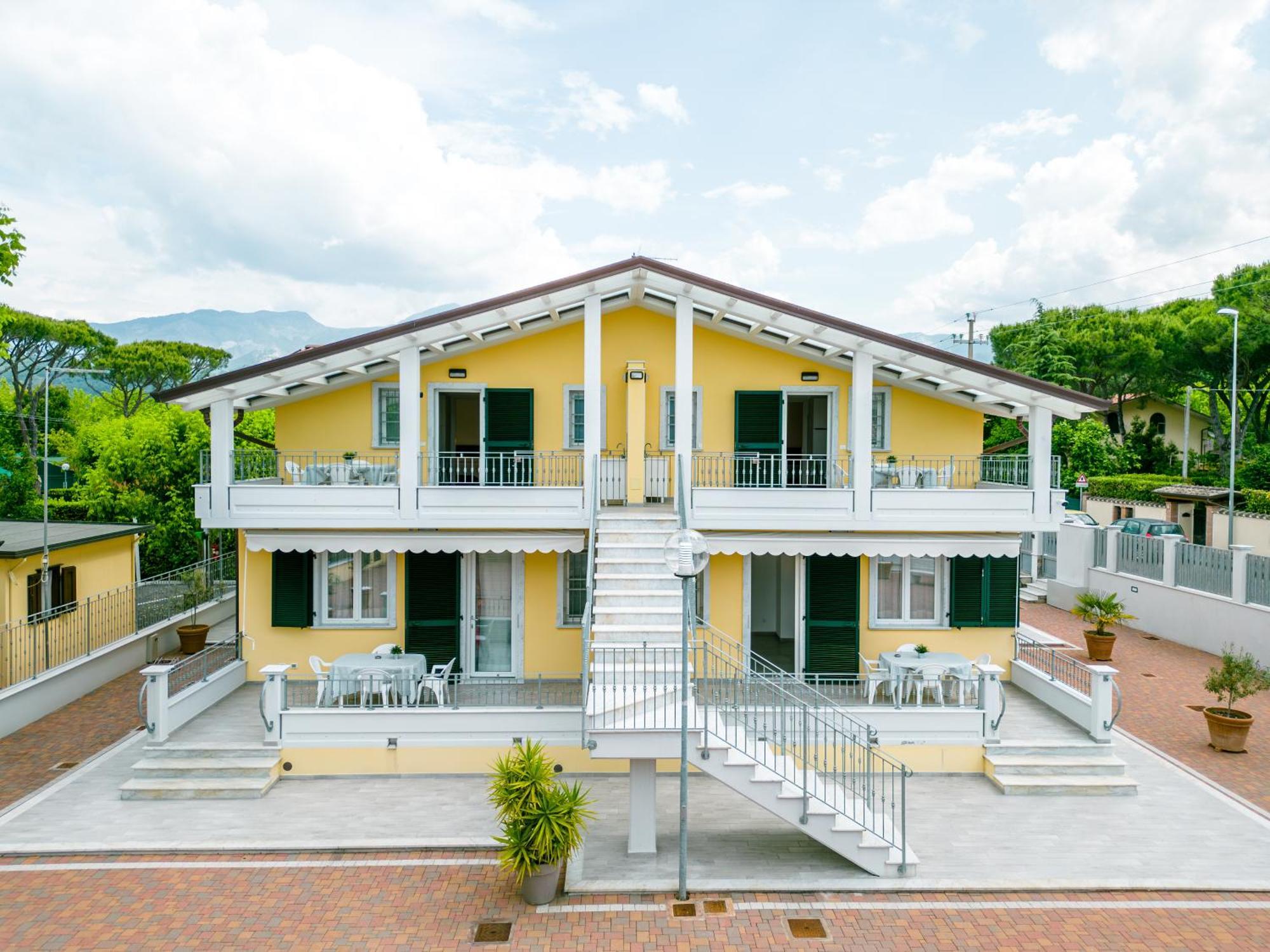 Camping Apuano Marina di Massa Exterior foto